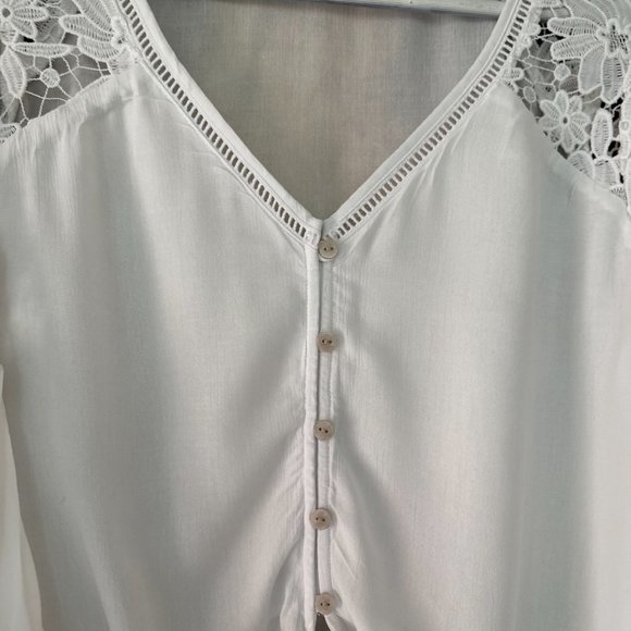 HOLLISTER Cotton Blend Inset Lace White Bohemian Top NWT - Picture 7 of 16